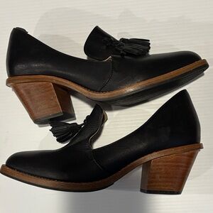 Poppy Barley Black Leather Women’s Loafers